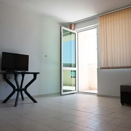 Apartment In Saint Vlas